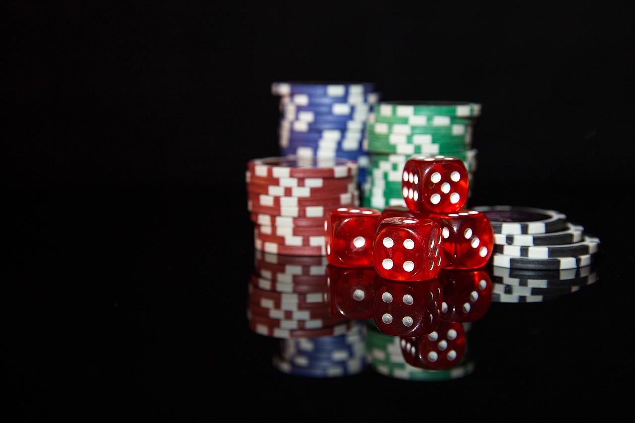 Slots, Poker, and the House Edge: A Real Talk Guide to iGaming